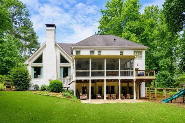 1670 Highgrove Club Drive, Milton, GA 30004