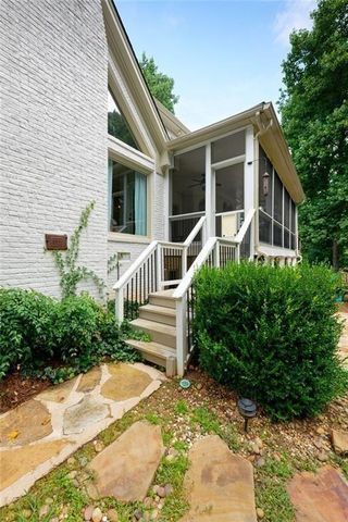 1670 Highgrove Club Drive, Milton, GA 30004