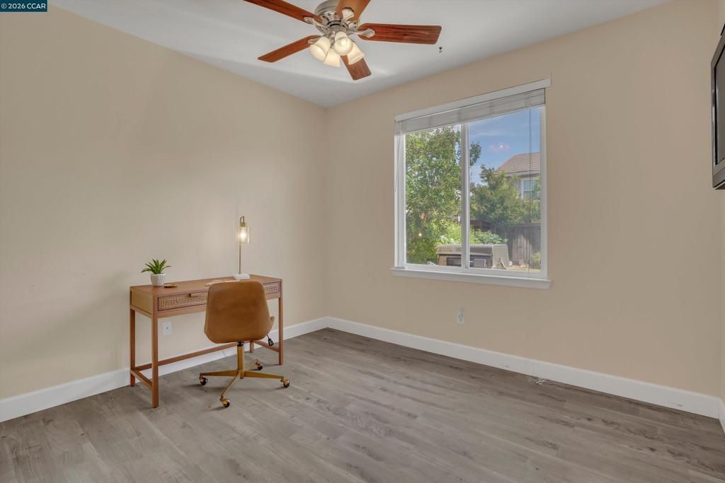Image 20 of property listing at 402 Madera St, Brentwood, CA 94513