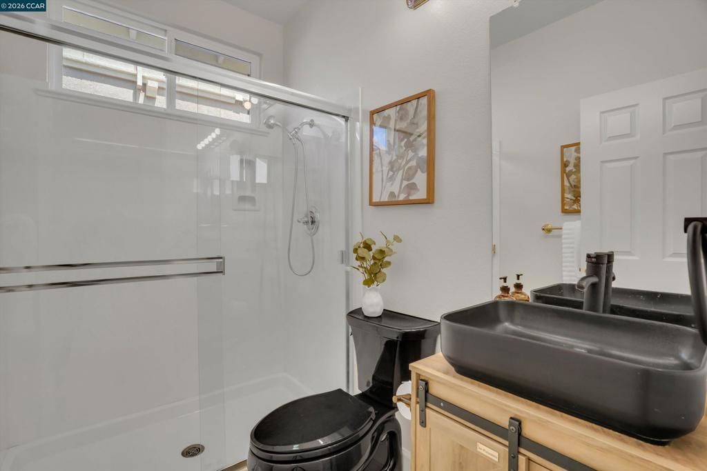 Image 21 of property listing at 402 Madera St, Brentwood, CA 94513