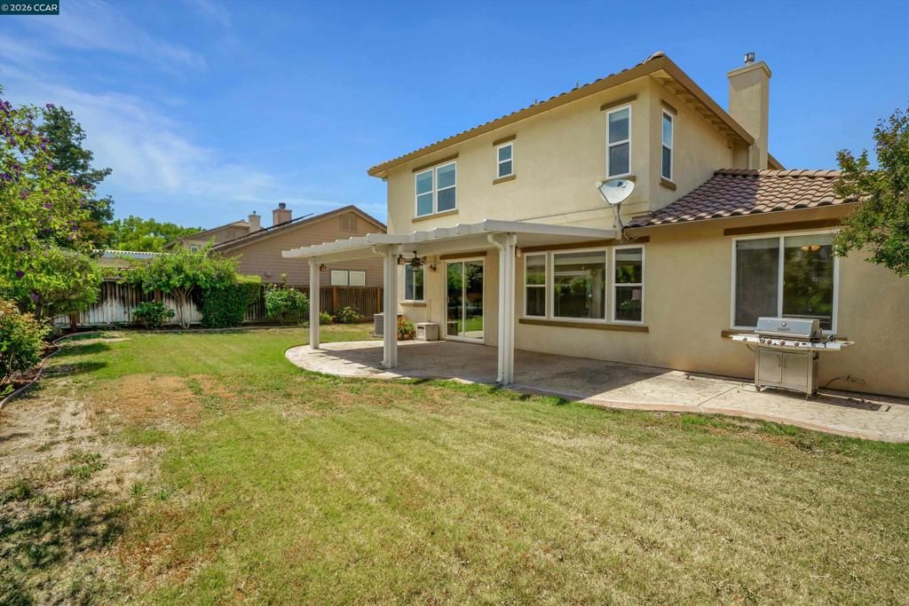 Image 35 of property listing at 402 Madera St, Brentwood, CA 94513