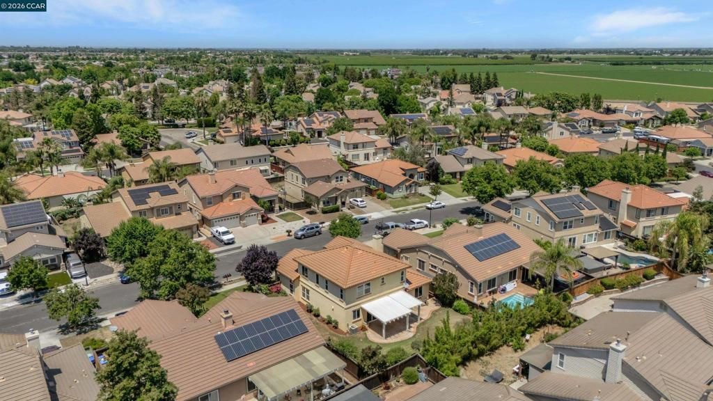 Image 38 of property listing at 402 Madera St, Brentwood, CA 94513