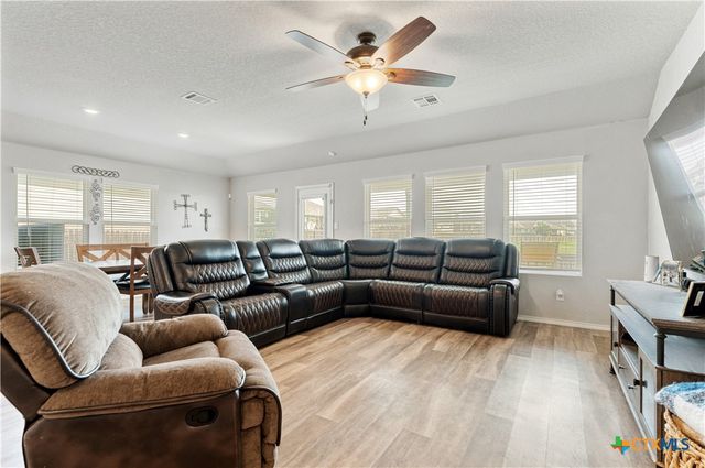 2946 Daisy Meadow, New Braunfels, TX 78130