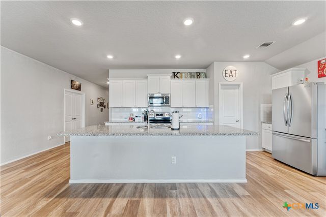 2946 Daisy Meadow, New Braunfels, TX 78130