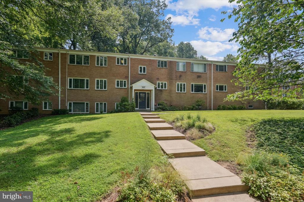 10427 MONTROSE AVE #104, Bethesda, MD 20814