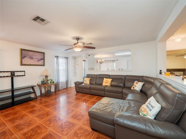 13124 Dearbonne DR, Del Valle, TX 78617