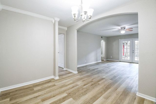 2585 Marilee Lane 3, Houston, TX 77057