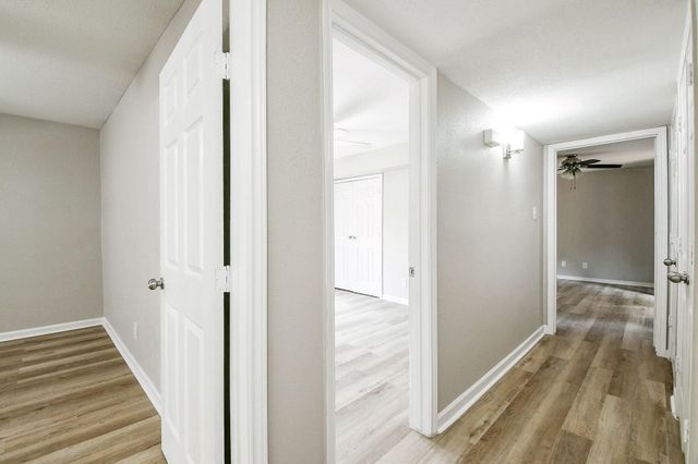 2585 Marilee Lane 3, Houston, TX 77057