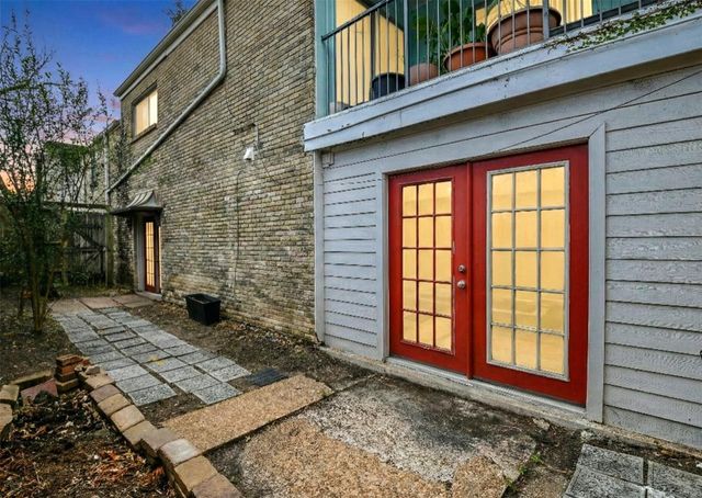 2585 Marilee Lane 3, Houston, TX 77057