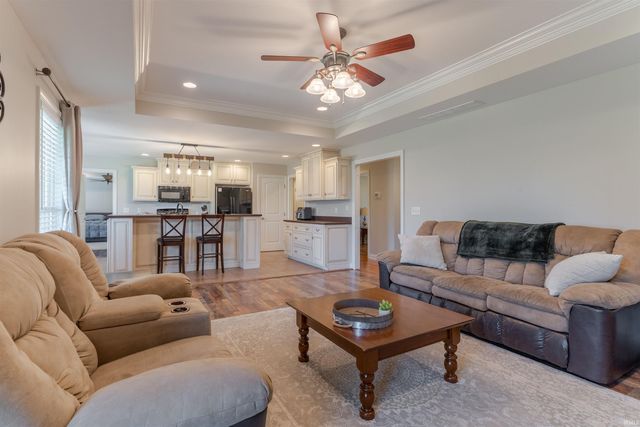 4544 Elm Drive, Newburgh, IN 47630