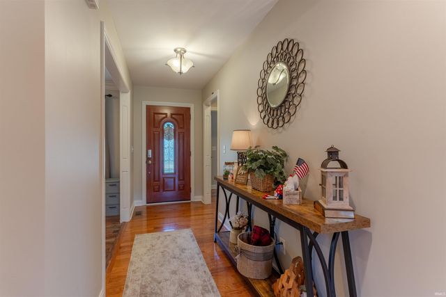 4544 Elm Drive, Newburgh, IN 47630
