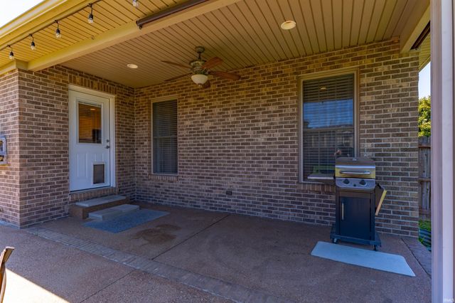 4544 Elm Drive, Newburgh, IN 47630