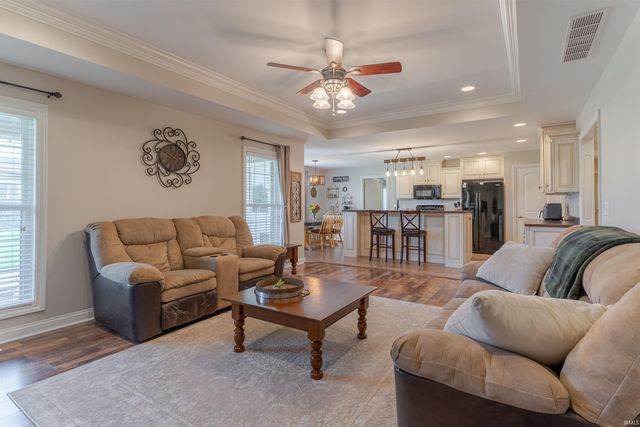 4544 Elm Drive, Newburgh, IN 47630