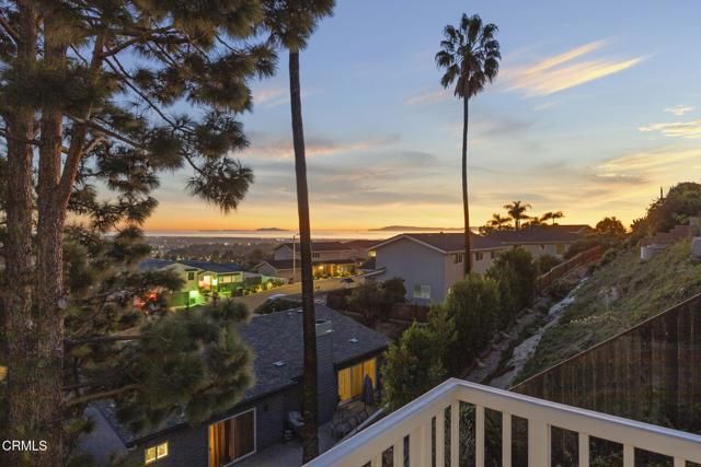 5382 Edgehill Circle, Ventura, CA 93003