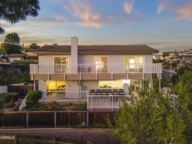 5382 Edgehill Circle, Ventura, CA 93003