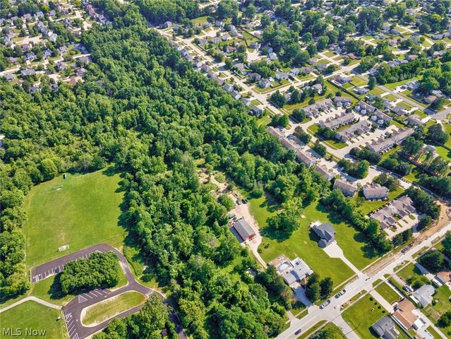 3841 Laurel Road, Brunswick, OH 44212