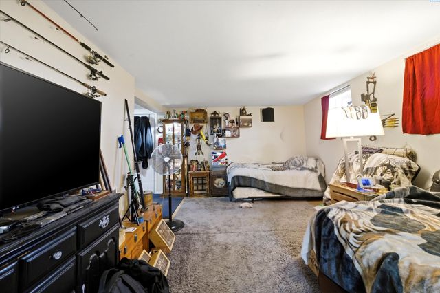 14 E 5th Ave, Kennewick, WA 99336