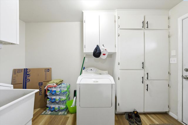 14 E 5th Ave, Kennewick, WA 99336