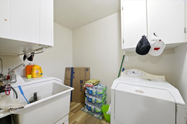 14 E 5th Ave, Kennewick, WA 99336