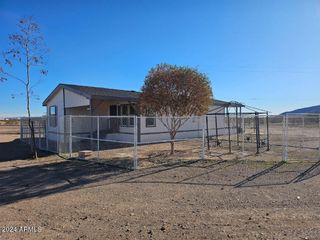 43104 W CATALINA Drive, Tonopah, AZ 85354