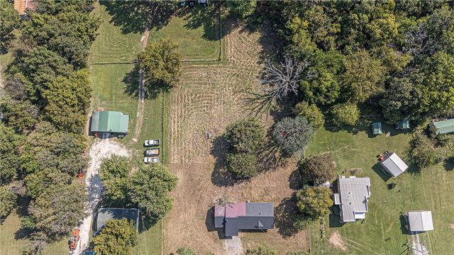 10886 S Jackson Highway, Lincoln, AR 72744