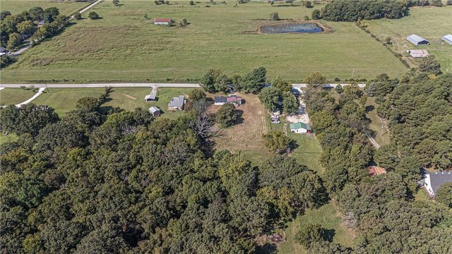 10886 S Jackson Highway, Lincoln, AR 72744