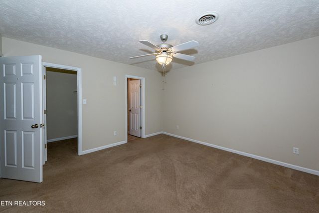 121 Amburn Drive, Maryville, TN 37803