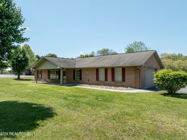 121 Amburn Drive, Maryville, TN 37803