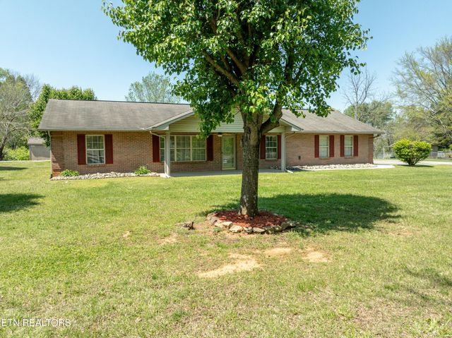 121 Amburn Drive, Maryville, TN 37803