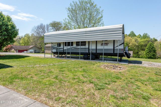 121 Amburn Drive, Maryville, TN 37803
