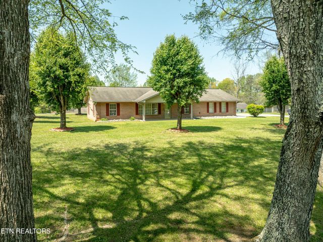 121 Amburn Drive, Maryville, TN 37803