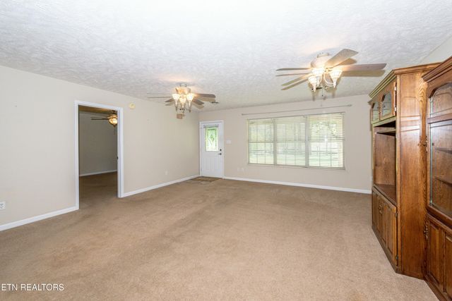 121 Amburn Drive, Maryville, TN 37803