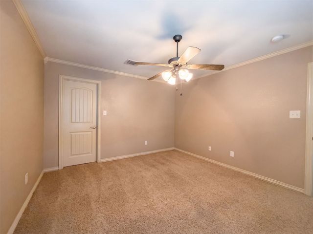5107 Chesterfield Place, Arlington, TX 76017