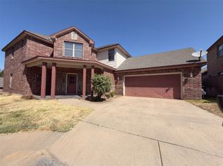 5107 Chesterfield Place, Arlington, TX 76017