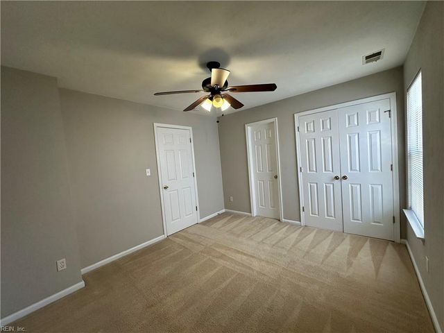 521 Windward DR, Chesapeake, VA 23320