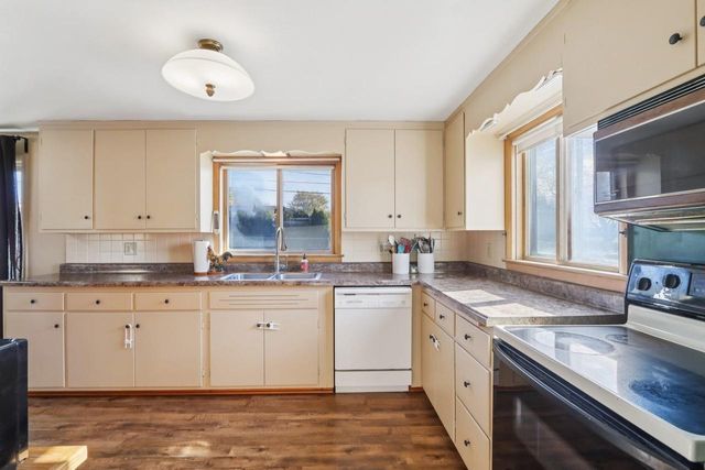 132 S Braun Avenue, Jefferson, WI 53549