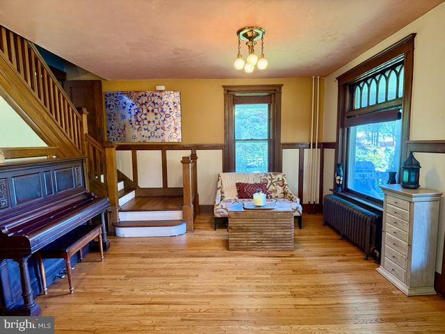 701 16TH ST, New Cumberland, PA 17070