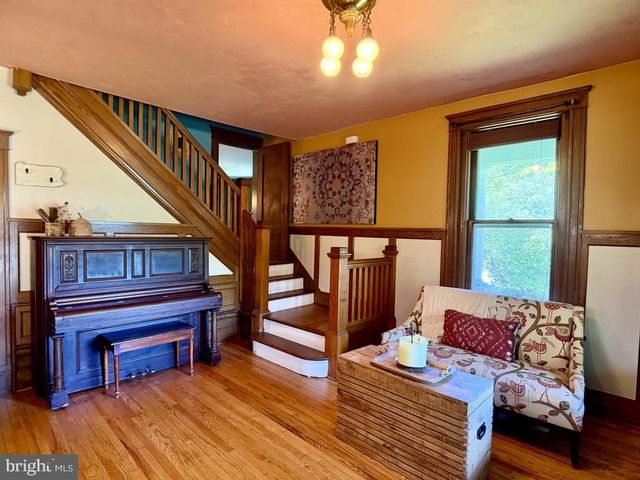 701 16TH ST, New Cumberland, PA 17070