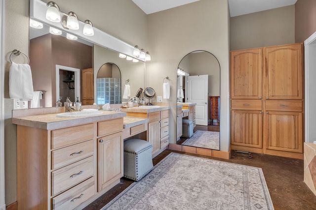 1219 S Moss Lake Rd, Big Spring, TX 79720