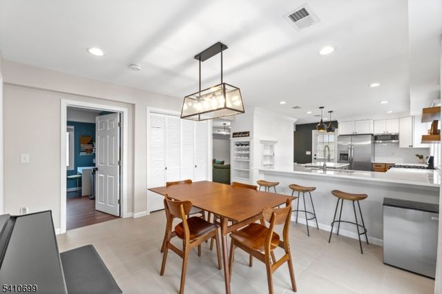 122 Greenbrook Rd, Green Brook Twp., NJ 08812