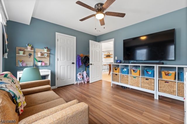 122 Greenbrook Rd, Green Brook Twp., NJ 08812