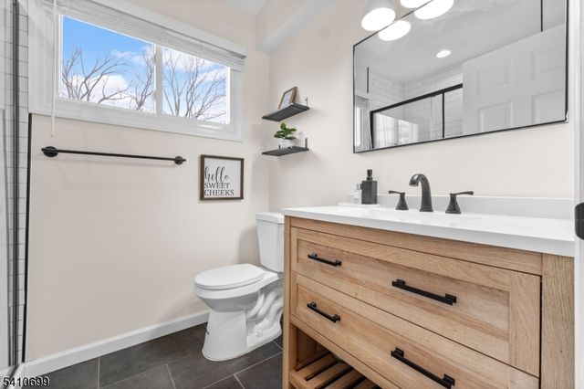 122 Greenbrook Rd, Green Brook Twp., NJ 08812