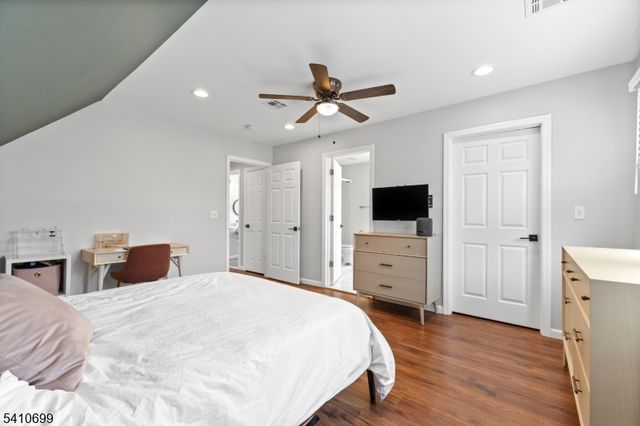 122 Greenbrook Rd, Green Brook Twp., NJ 08812