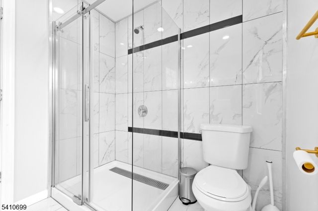 122 Greenbrook Rd, Green Brook Twp., NJ 08812