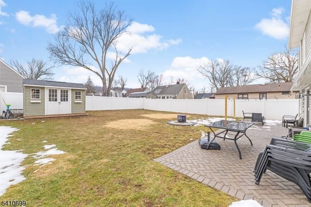 122 Greenbrook Rd, Green Brook Twp., NJ 08812