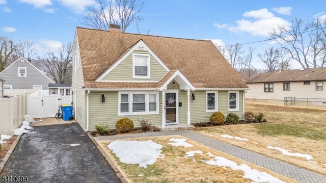 122 Greenbrook Rd, Green Brook Twp., NJ 08812