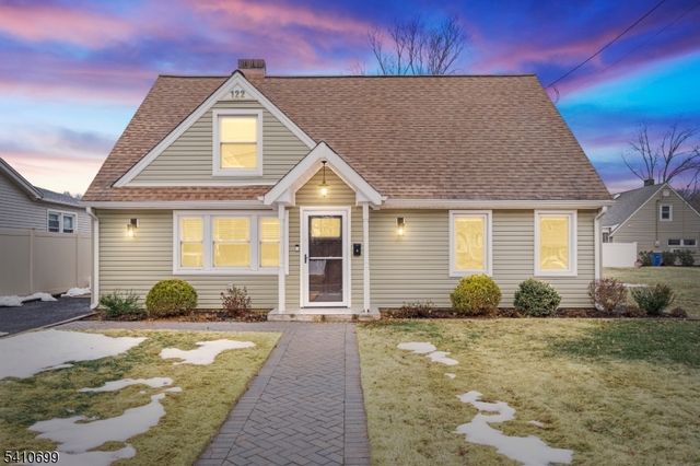 122 Greenbrook Rd, Green Brook Twp., NJ 08812