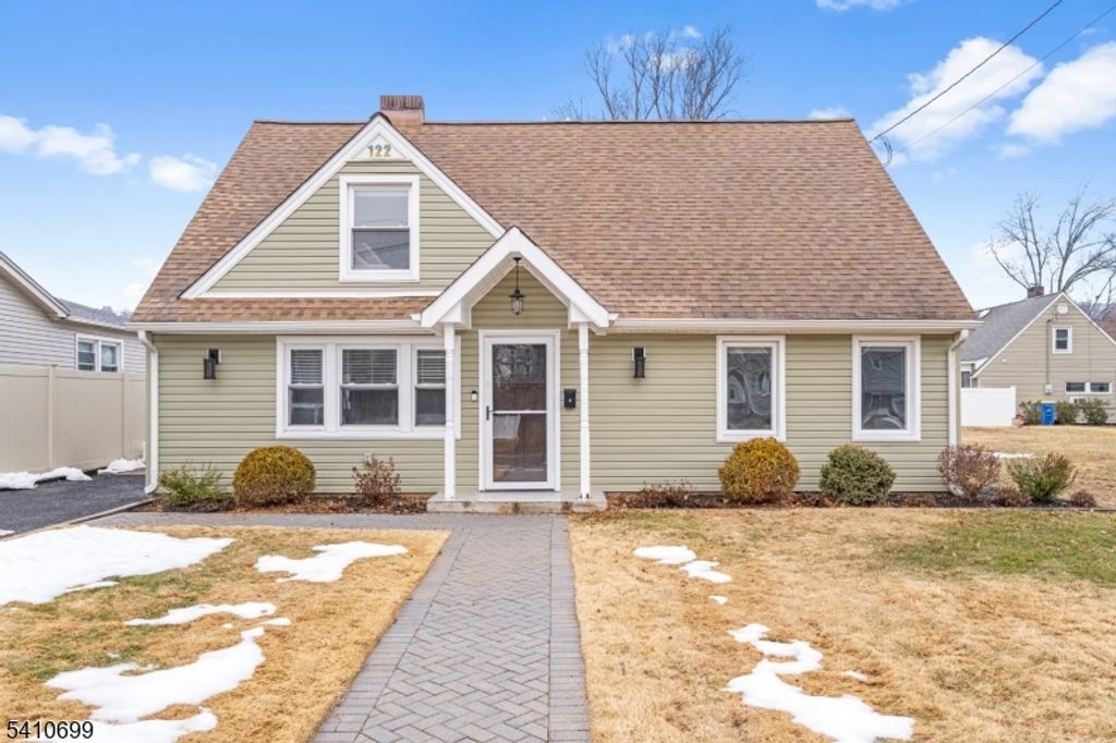 122 Greenbrook Rd, Green Brook Twp., NJ 08812