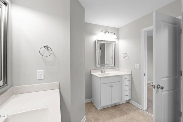 128 Bridge Street, Fuquay Varina, NC 27526