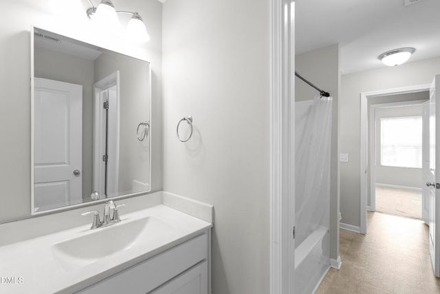 128 Bridge Street, Fuquay Varina, NC 27526